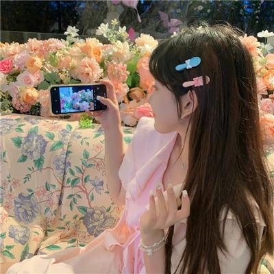 小嫉妒封面